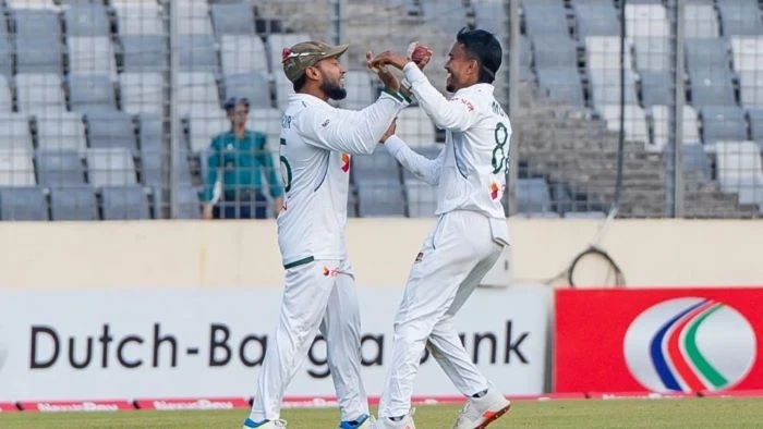 মুশফিকের শততম টেস্টে দাপুটে জয়, আয়ারল্যান্ডকে হোয়াইটওয়াশ করলো বাংলাদেশ